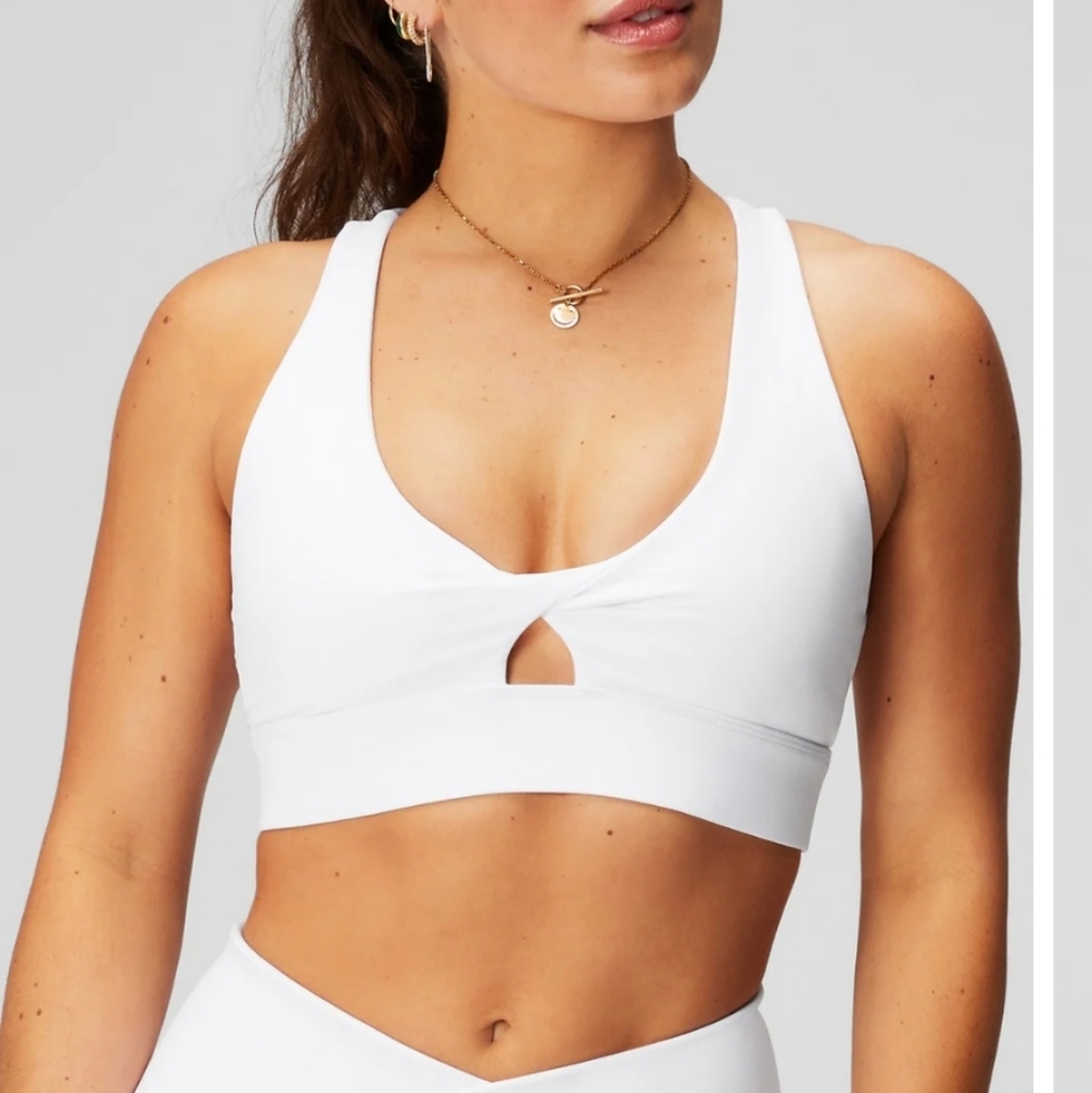 fabletics oasis twist sports bra
